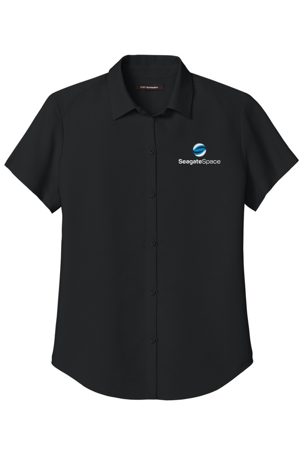 Seagate Space: LADIES Short Sleeve UV Dockside Shirt (Embroidered)